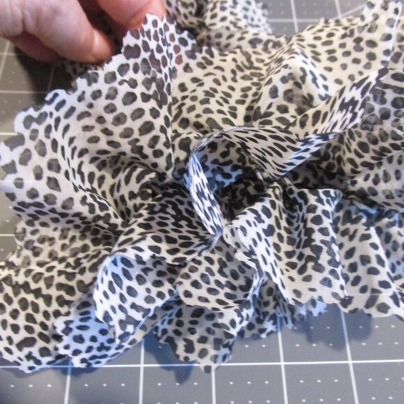 Ruffle Scarf - Tan & Black - Picture 4 of 4